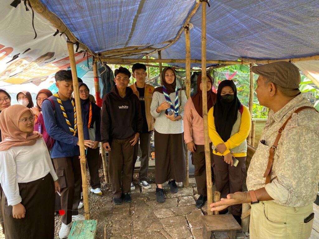 Latihan Rutin Saka Kalpataru Jaksel: Kenali Keanekaragaman Hayati Lewat Aksi Nyata di RW 08 Kebagusan