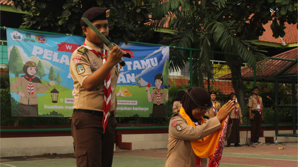 Seru dan Bermakna, Pelantikan Tamu Ambalan SMAN 105 Ciracas Padukan Tradisi dan Kreativitas