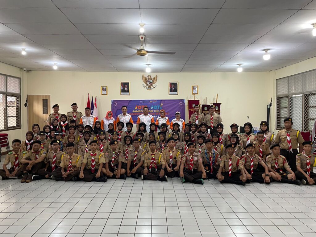 Kolaborasi Hebat! Pramuka dan ORARI Jakarta Barat Wujudkan JOTA-JOTI 2025 Penuh Inovasi dan Semangat