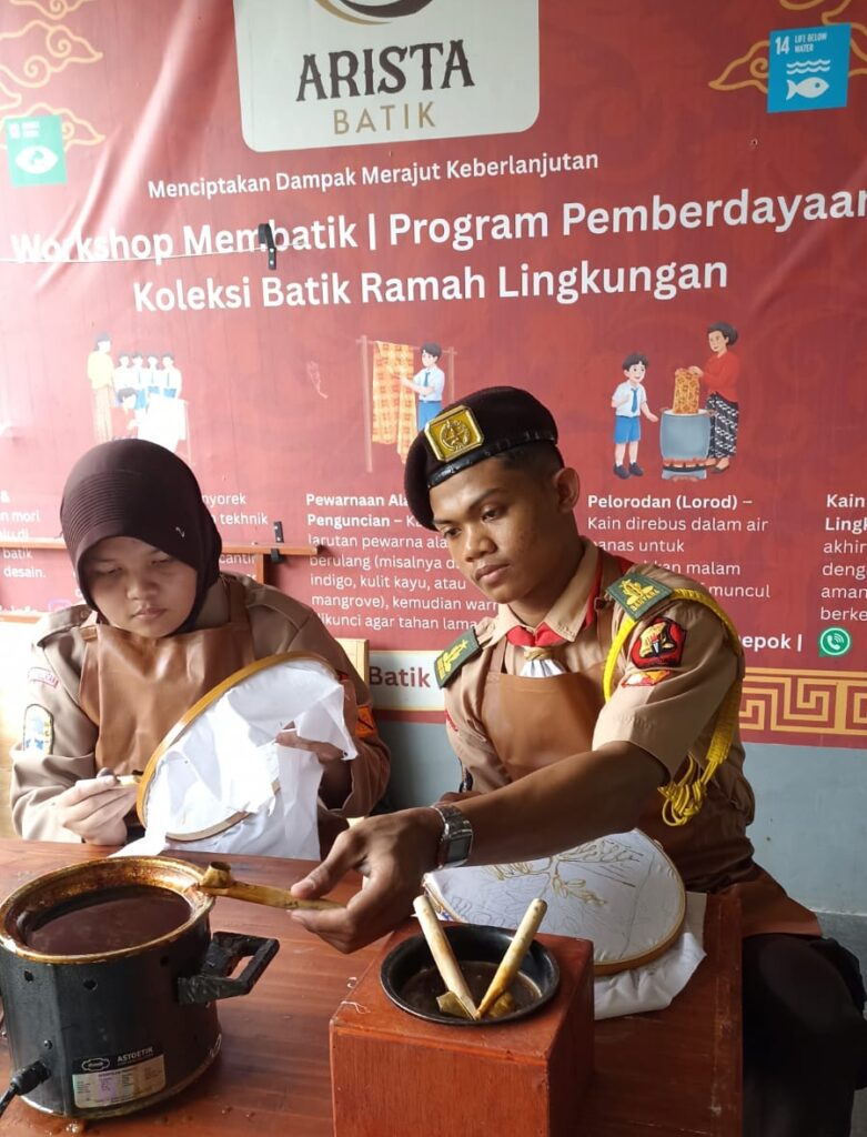 Usai Tugas Karya Bakti Lebaran, Anggota Saka Bhayangkara Jaksel Asah Keterampilan ‘Pandu Membatik’ Menuju Jamnas 2026