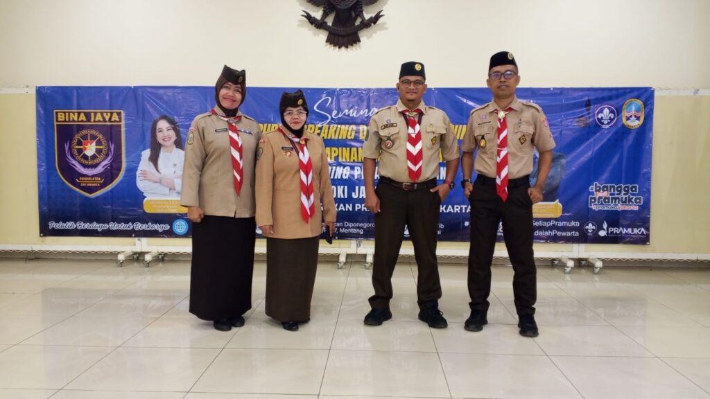 Bukan Sekadar Melatih! Pelatih Pembina Pramuka Kwarran Kramat Jati Upgrade Skill Public Speaking & Personal Branding