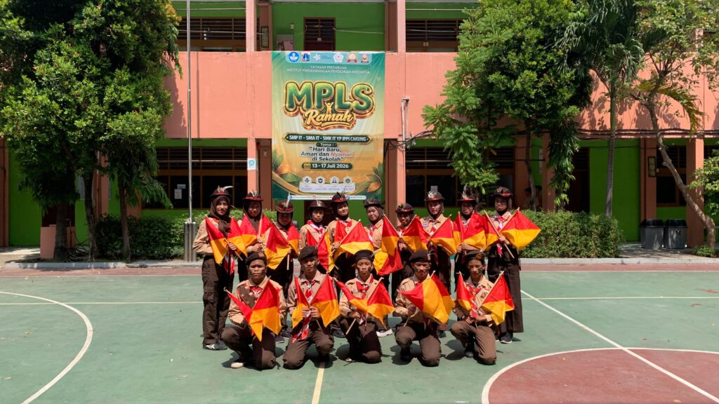 Pukau Penonton, Ekskul Pramuka YP IPPI Cakung Tampilkan Kreasi Semaphore Spektakuler di Demo Ekskul 2026