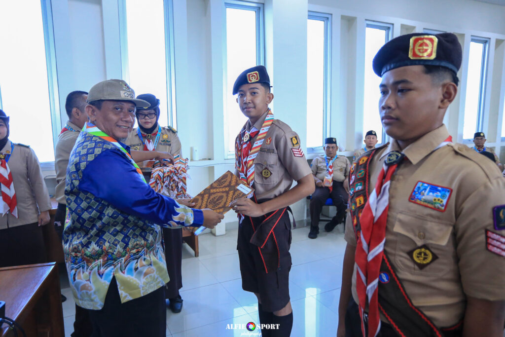 Kwarran Koja Lepas Kontingen Jambore Nasional 2026 dan Petugas Upacara Hari Pramuka Tingkat Nasional