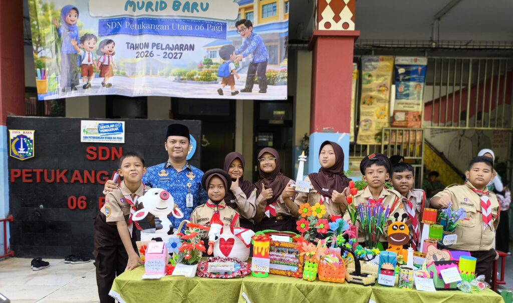 Pramuka SDN Petukangan Utara 06 Jaksel, Dukung Program DKI Jakarta Pilah Pilih Sampah pada MPLS Ramah 2026
