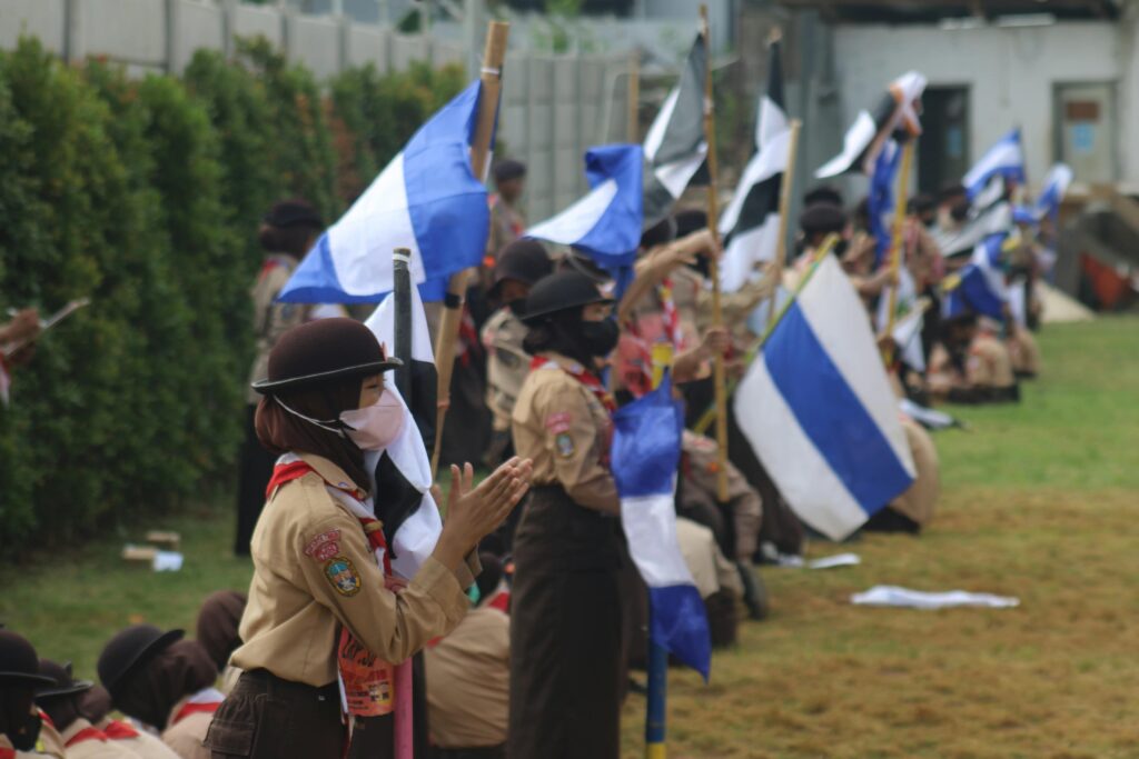 Kwarran Ciracas Gelar LRP SD, Puluhan Regu Pramuka Tunjukkan Kreativitas dan Kekompakan