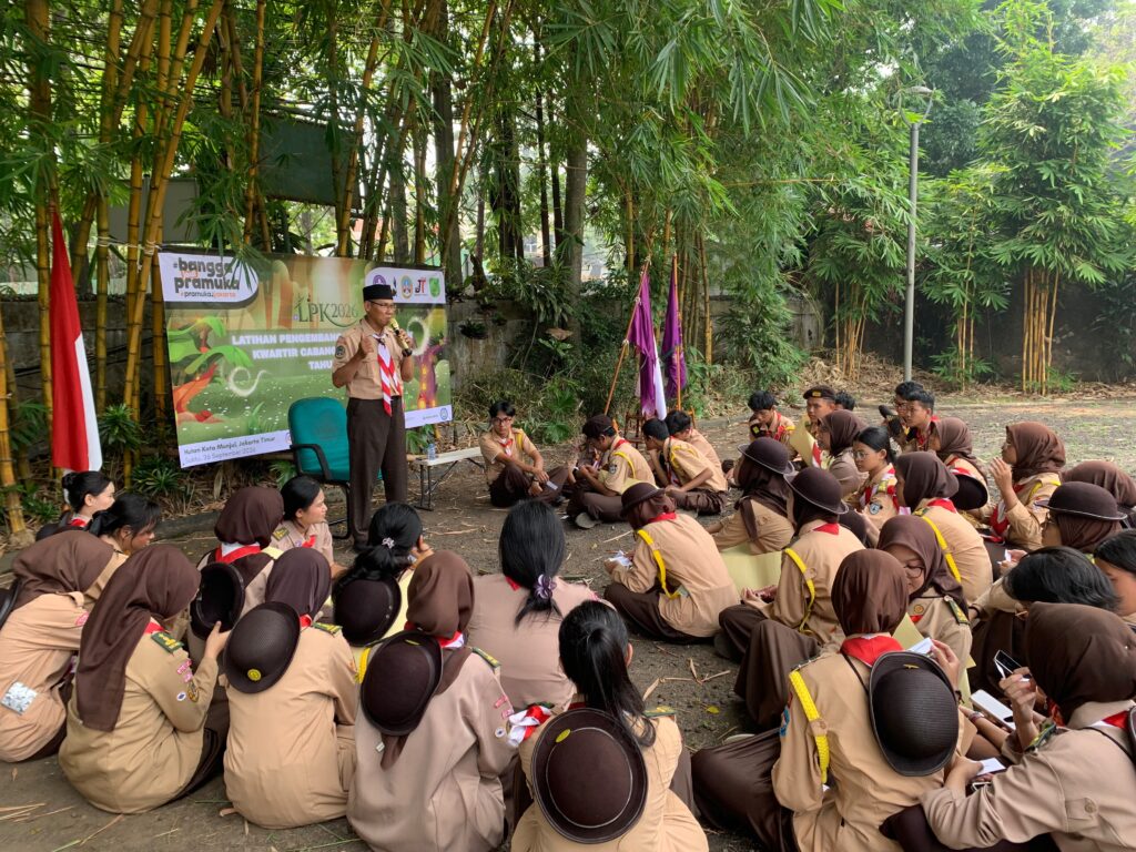 Usung Tema “Skill Up, Lead Up”, Kwarcab Jakarta Timur Bekali 48 Anggota Pramuka Penegak dan Pandega Jadi Pemimpin Masa Kini