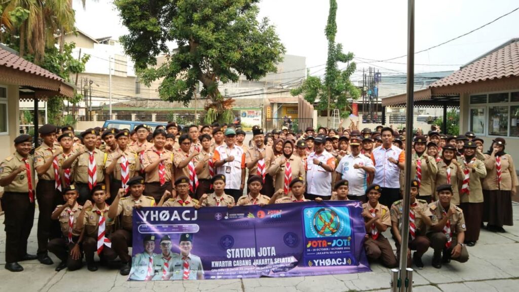 Kwarcab Jakarta Selatan Bekali 300 Pramuka Keterampilan Komunikasi Radio melalui JOTA-JOTI 2026